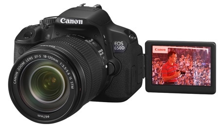 Canon EOS 650D - výklopný panel