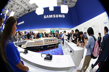 Samsung na IFA 2012: fotoaparáty v akci