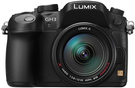 Panasonic Lumix GH3 - en face